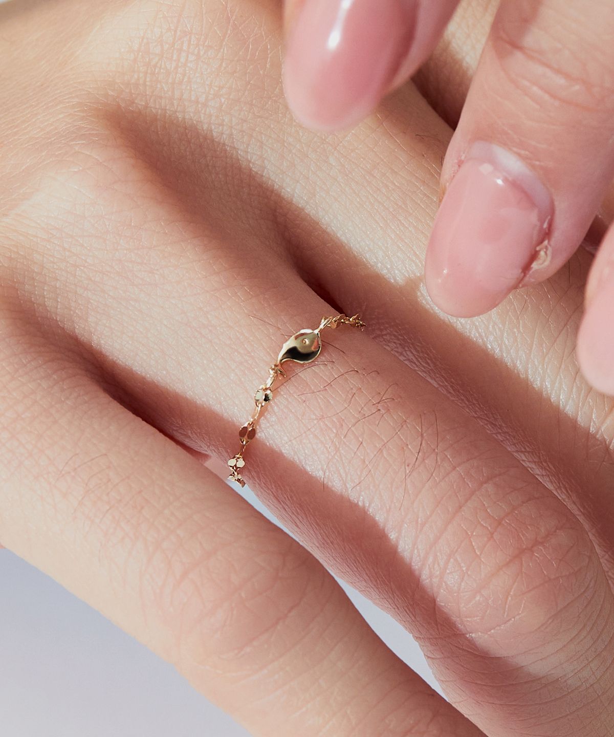 엘렌쥬얼리(HELENE JEWELRY) 14k 스몰 고래 리틀 아몬드 체인 금 반지