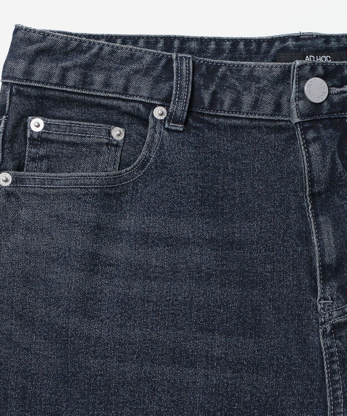 애드호크(ADHOC) 남성 테이퍼드핏 데님 팬츠 (DK-INDIGO) (HC8DP07)