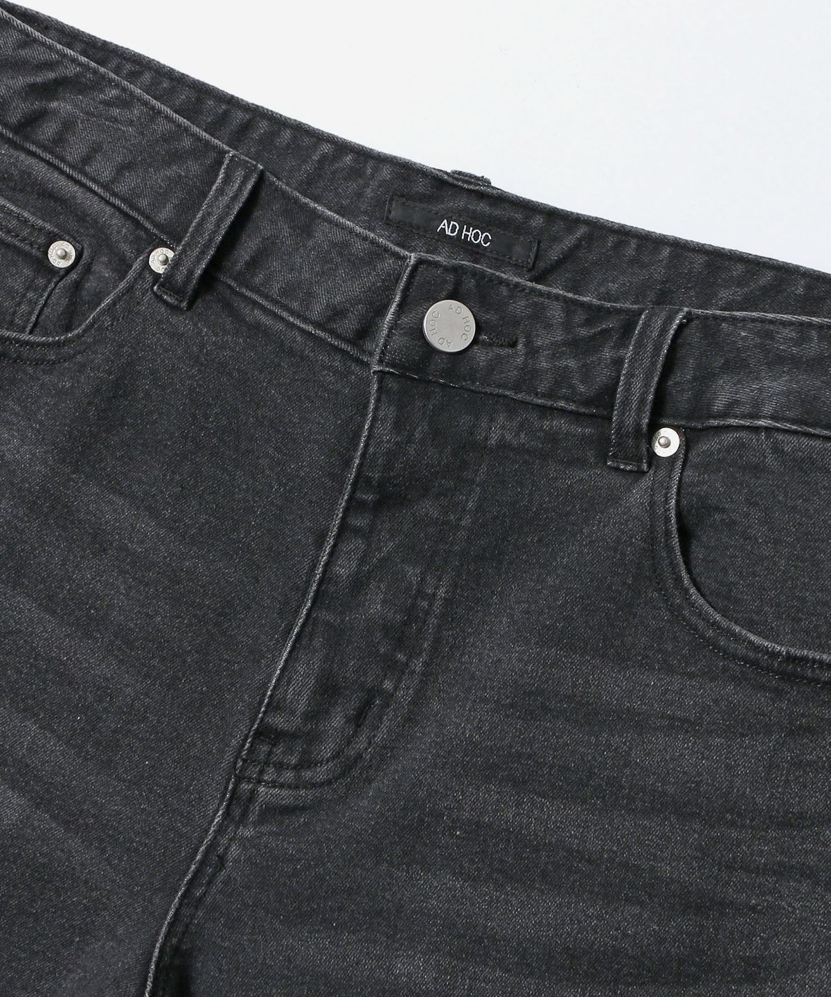 애드호크(ADHOC) 남성 테이퍼드핏 데님 팬츠 (BLACK) (HC8DP07)