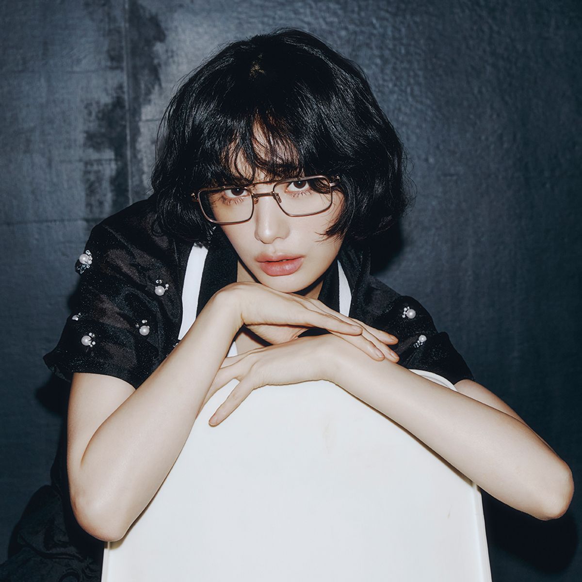 이비엠(EBM) 카라 배색 디테일 블라우스 EMP5WBL020