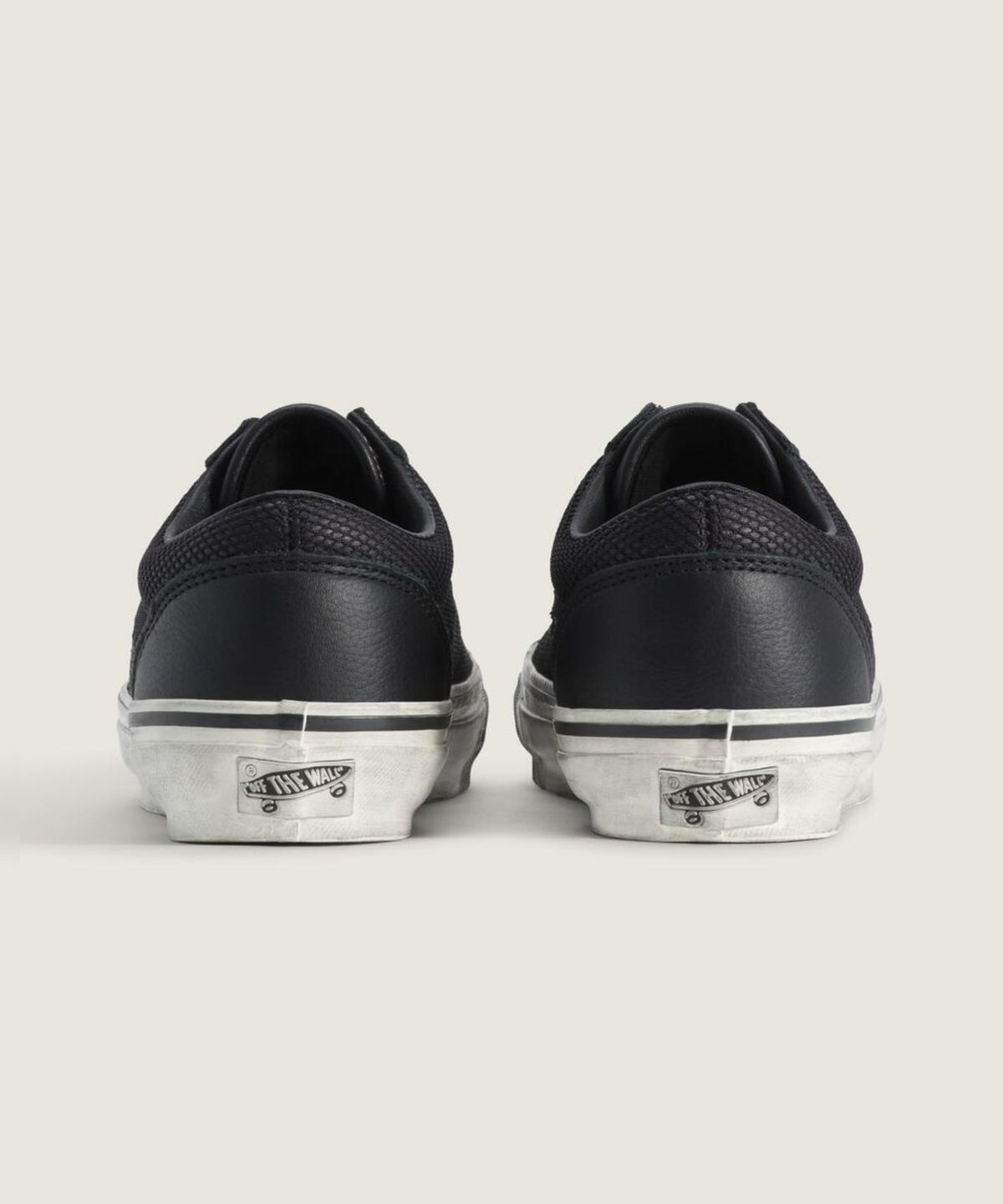 반스(VANS) LX 올드스쿨 36 - 컴뱃 블랙 / VN000D9RBM81