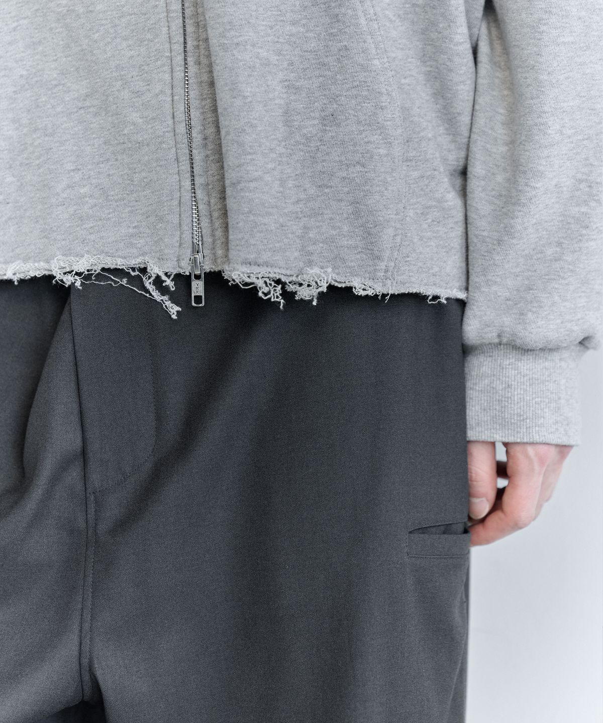 키류(KIRYU) CUT OFF HODDIE ZIP UP_MELANGE GRAY