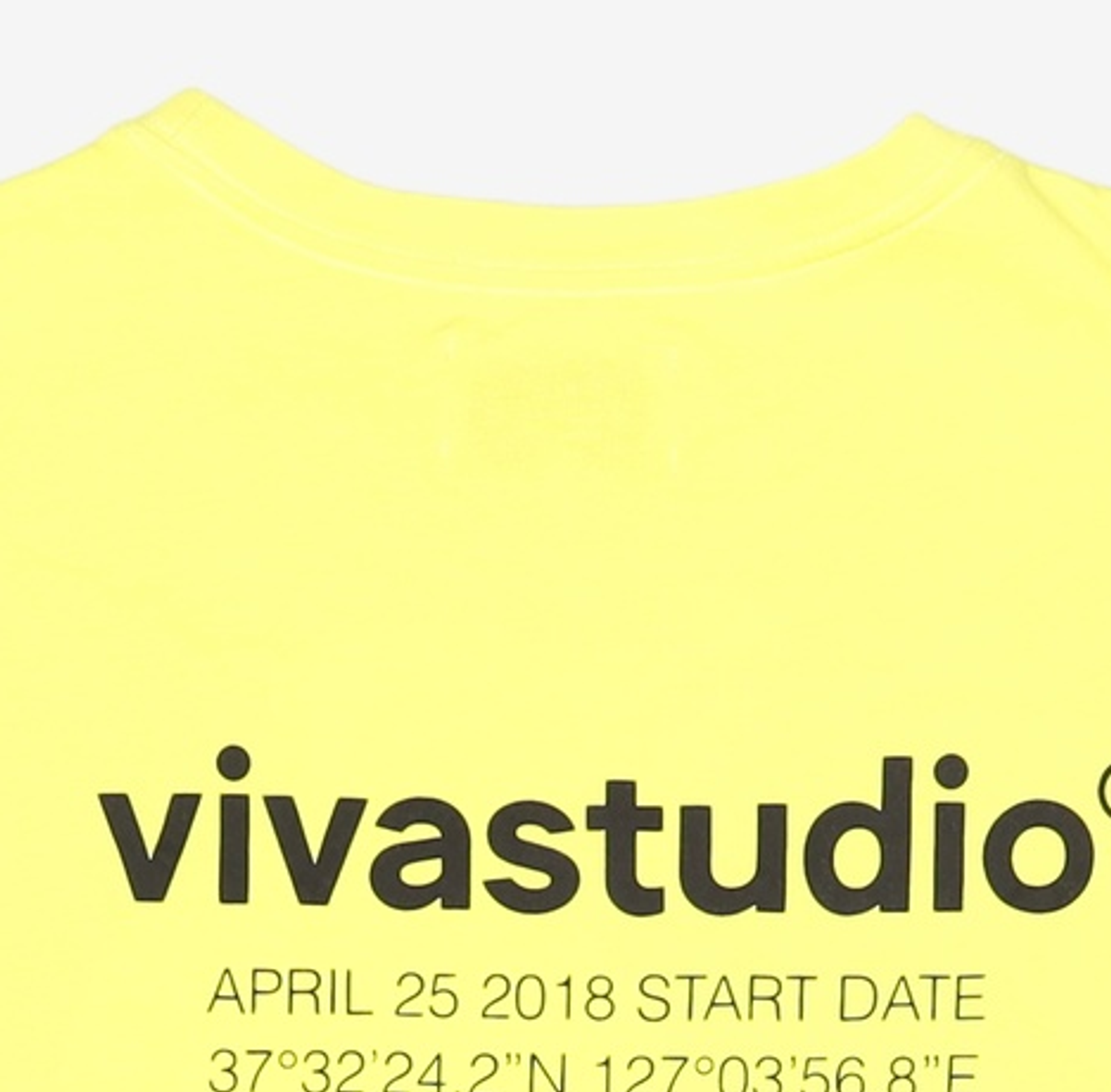 비바스튜디오(VIVASTUDIO) 반소매 티셔츠 M