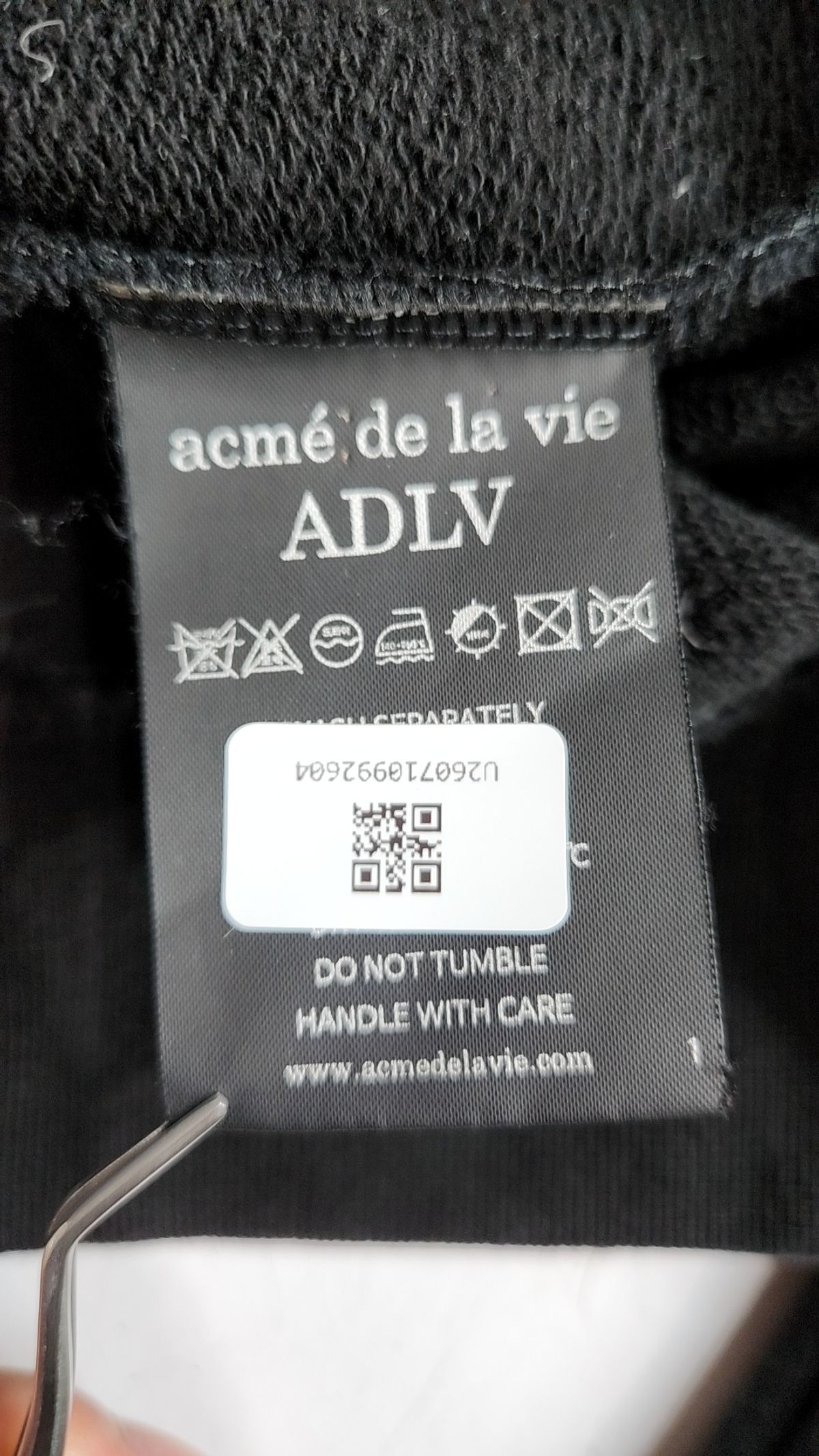 아크메드라비(ACME DE LA VIE) 후드 티셔츠 1