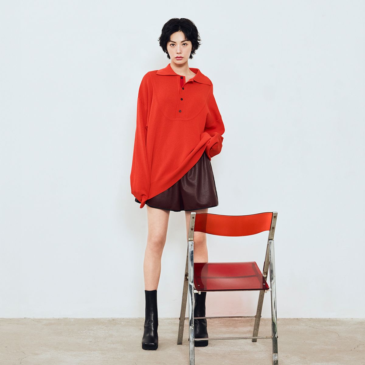 이비엠(EBM) 베이직 버튼 카라 풀오버 EMQ2KPO050