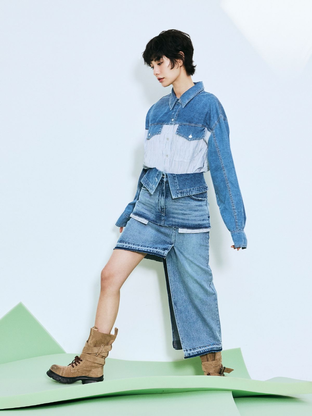이비엠(EBM) 데님 믹스 스트라이프 셔츠 EMQ4DBL010