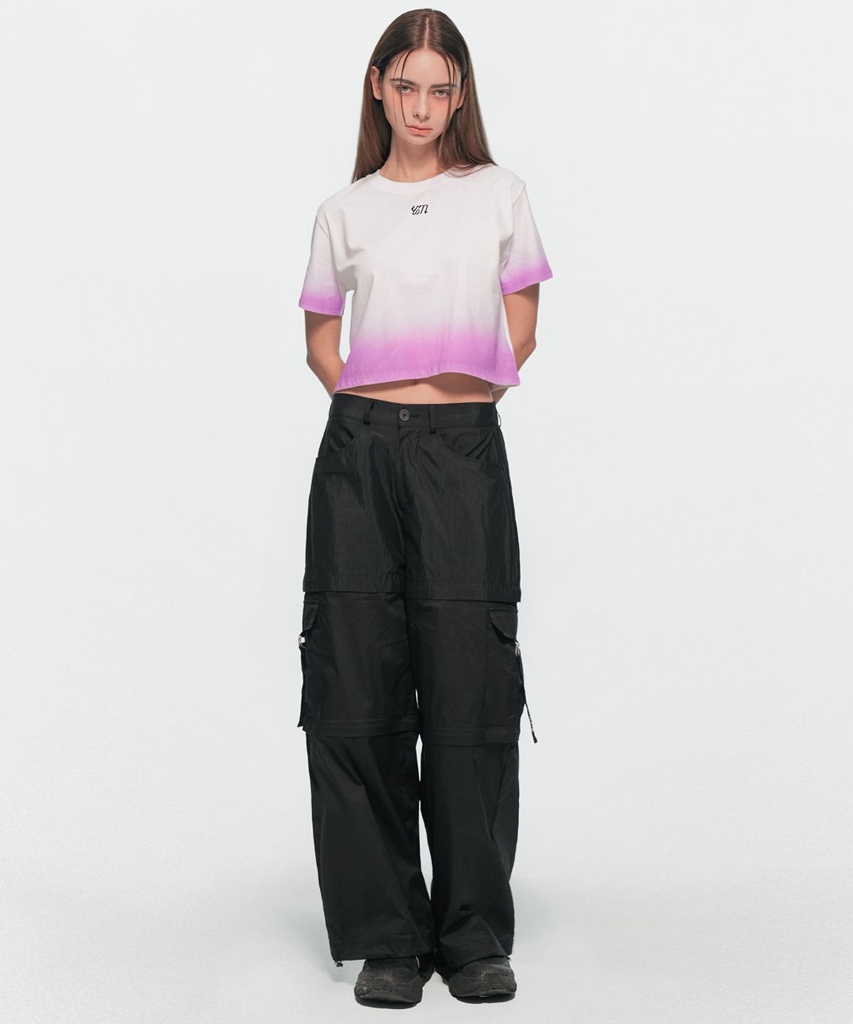 유움(UUM) WAVE GRADATION CROP T-SHIRT WHITE
