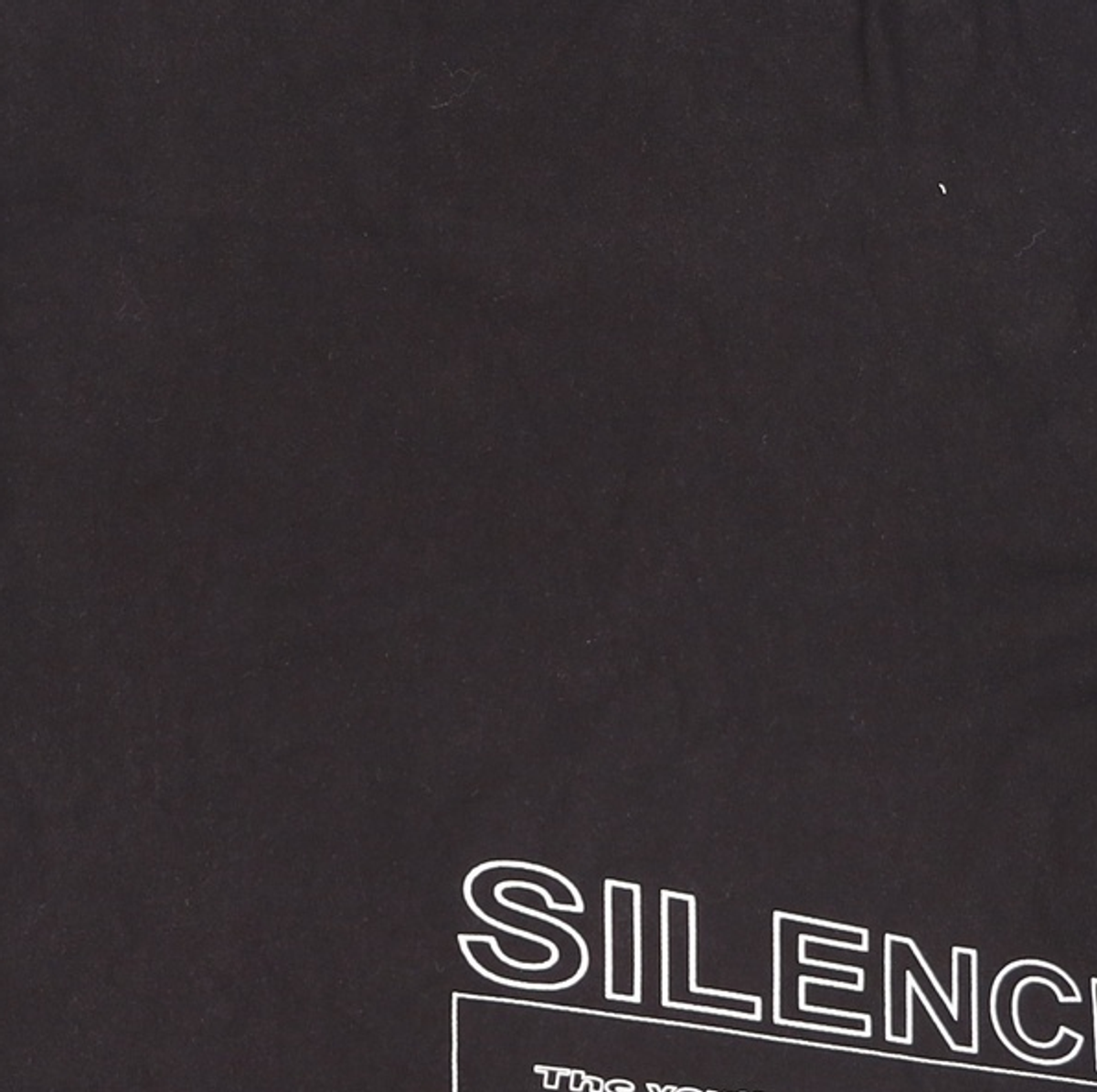 인사일런스(INSILENCE) 긴소매 티셔츠 FREE