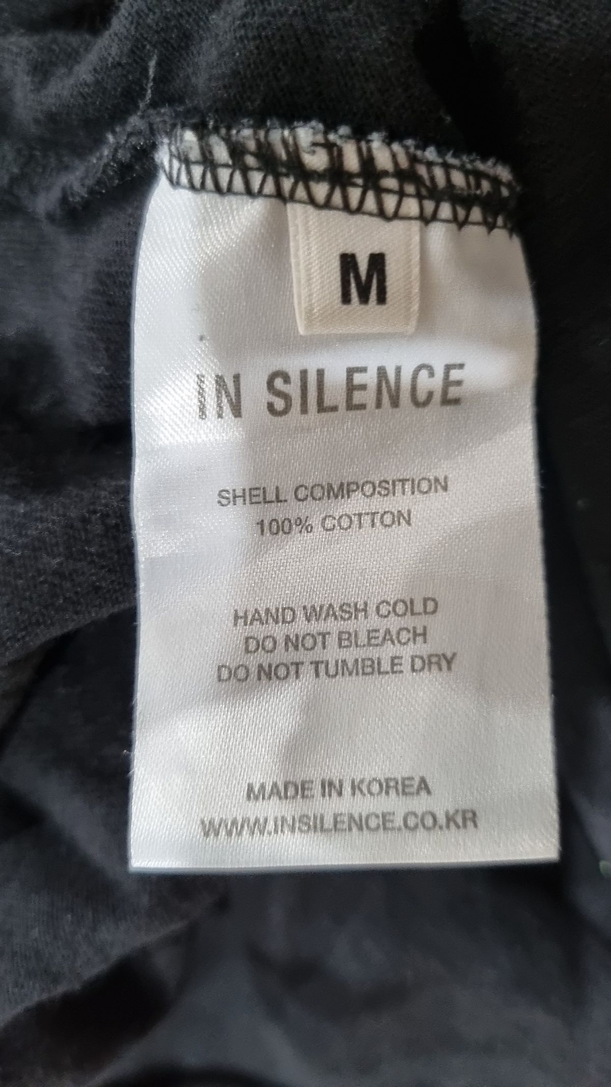 인사일런스(INSILENCE) 긴소매 티셔츠 FREE