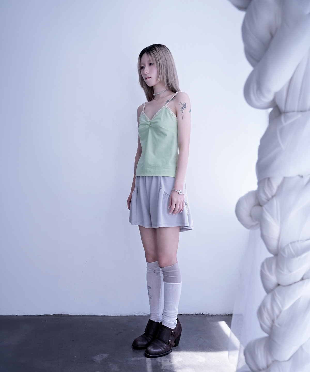 이스페이스(EEESPACE) Bloom Frill Shorts (Purple Gray)