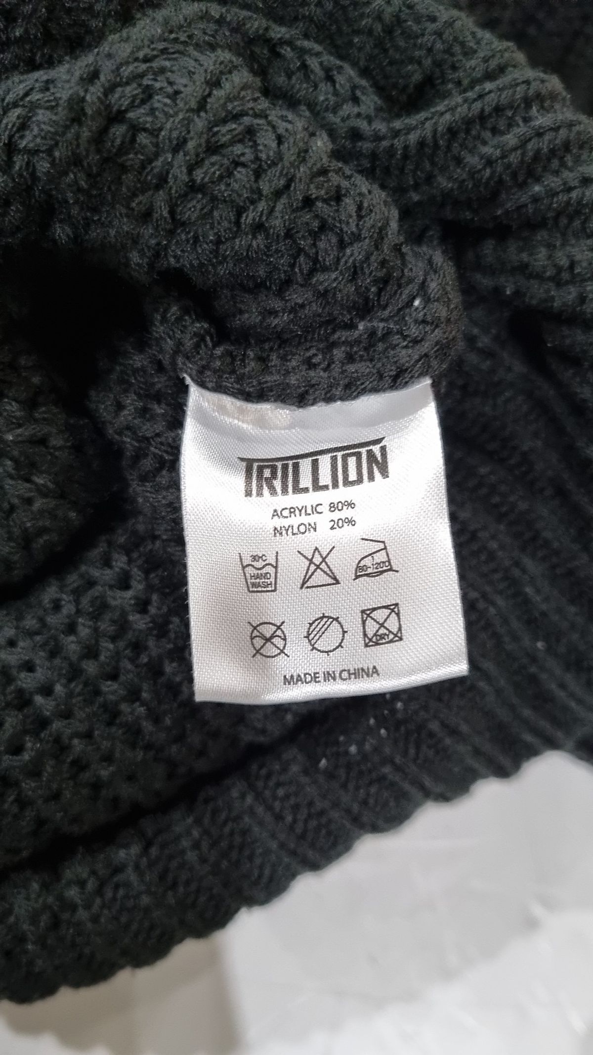 트릴리온(TRILLION) 니트/스웨터 M