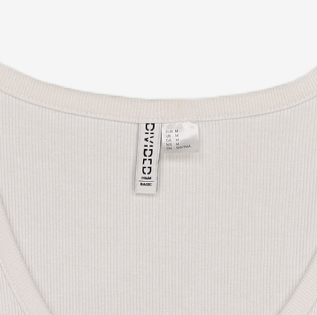 디바이디드에이치앤엠(DIVIDED H&M) 카디건 M