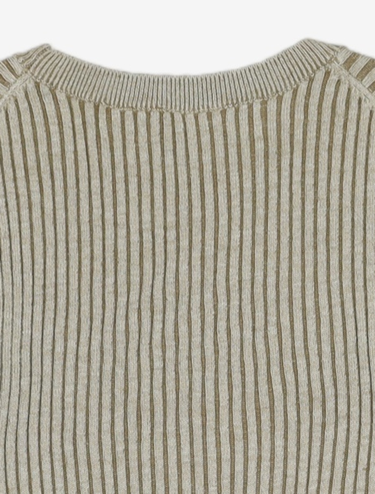 인사일런스(INSILENCE) 니트/스웨터