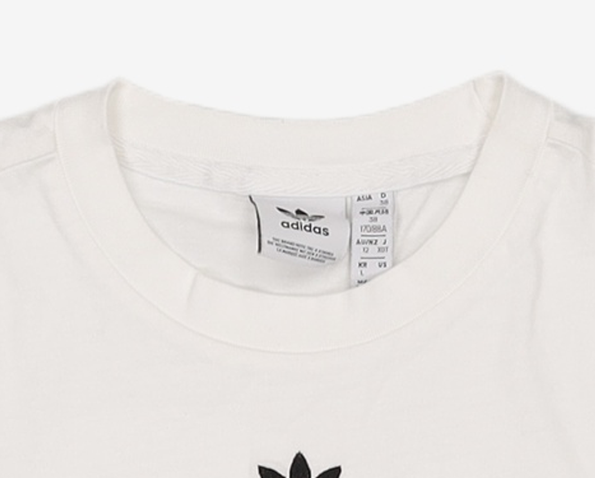 아디다스(ADIDAS) 크롭 탑 - 화이트 / GN2803 L