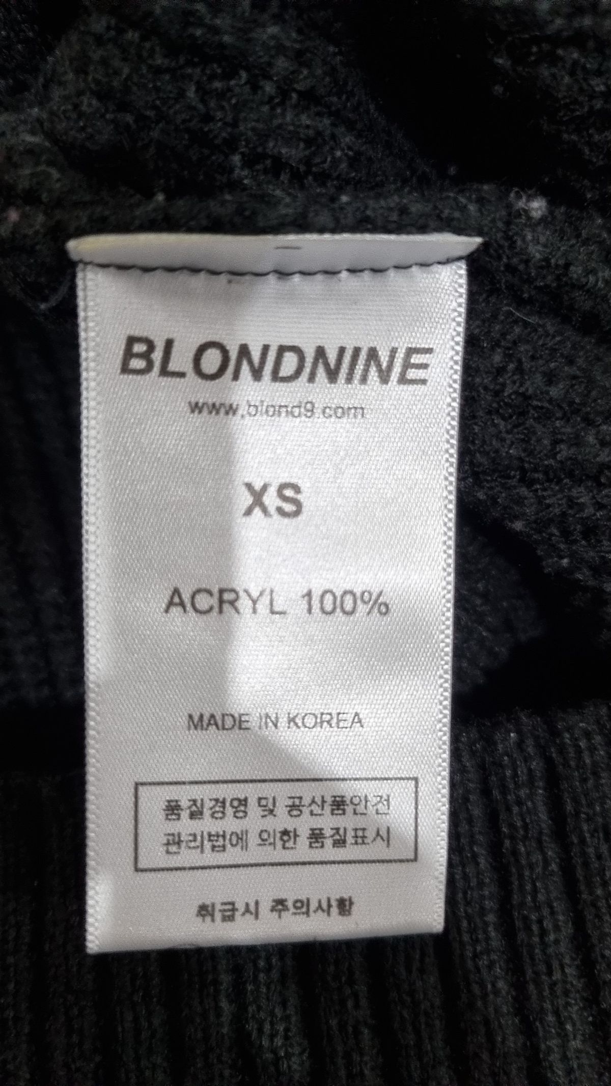 블론드나인(BLOND9) 니트/스웨터 XS