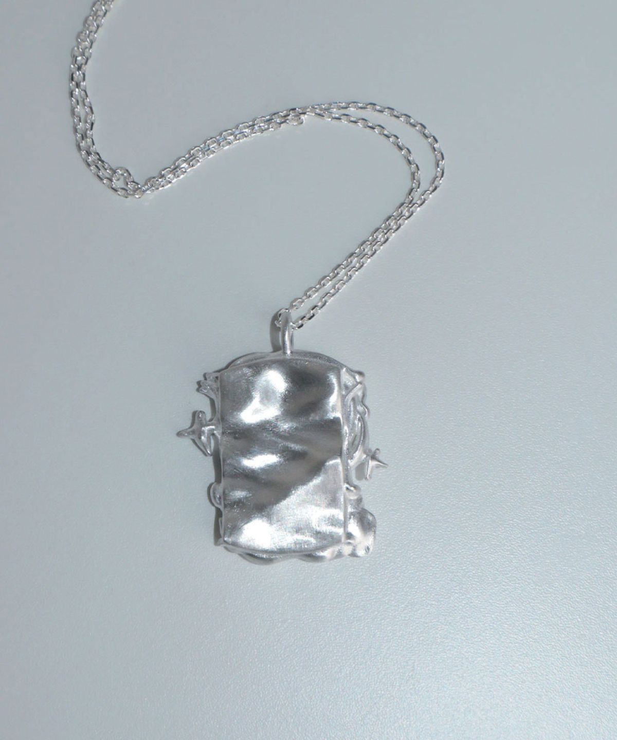 로아시(LOASI) velvet night rose necklace L size
