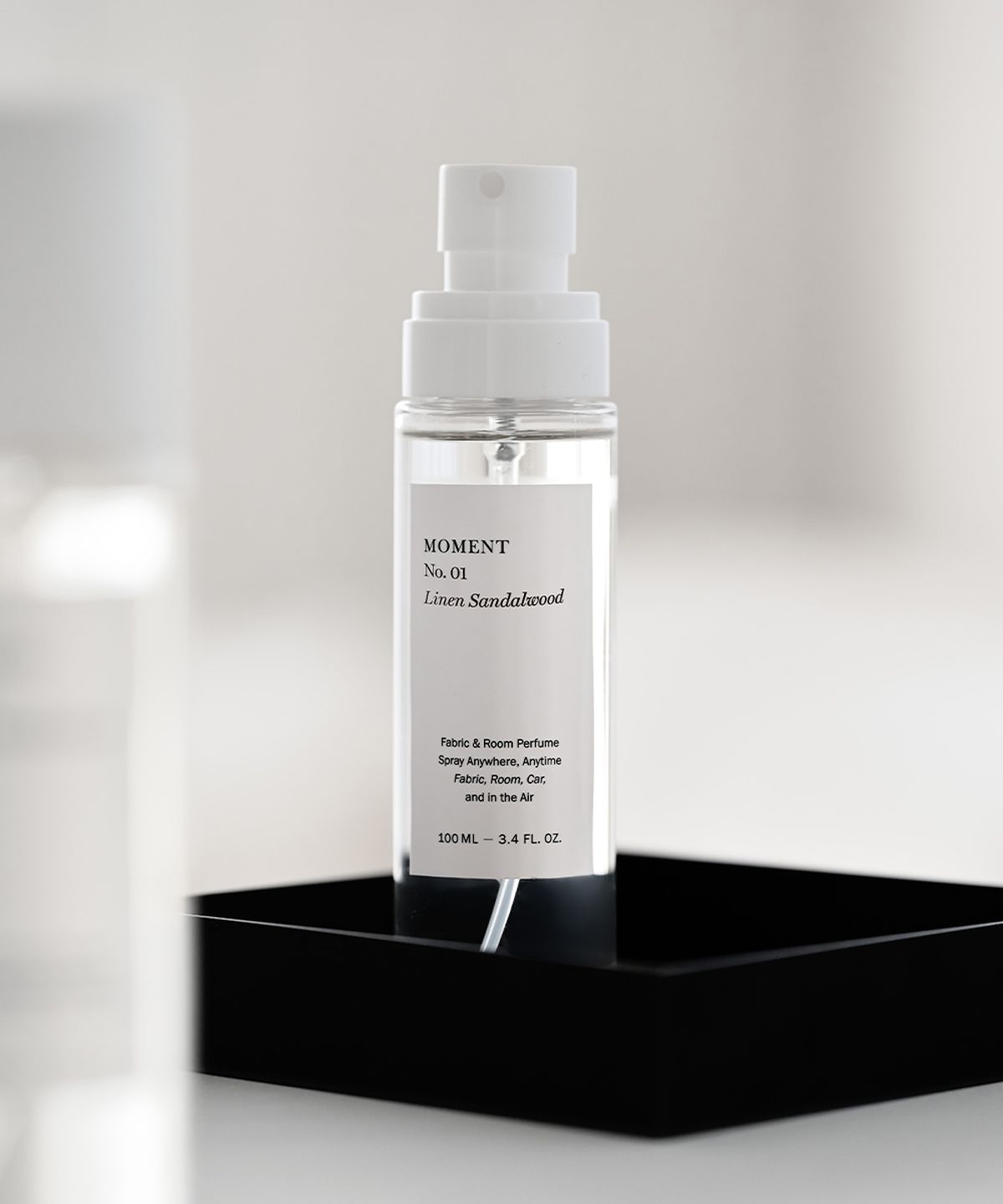 모먼트(MOMENT) [2종 set] 모먼트 멀티퍼퓸 100mL+30mL (섬유향수 룸스프레이 탈취제 3in1)