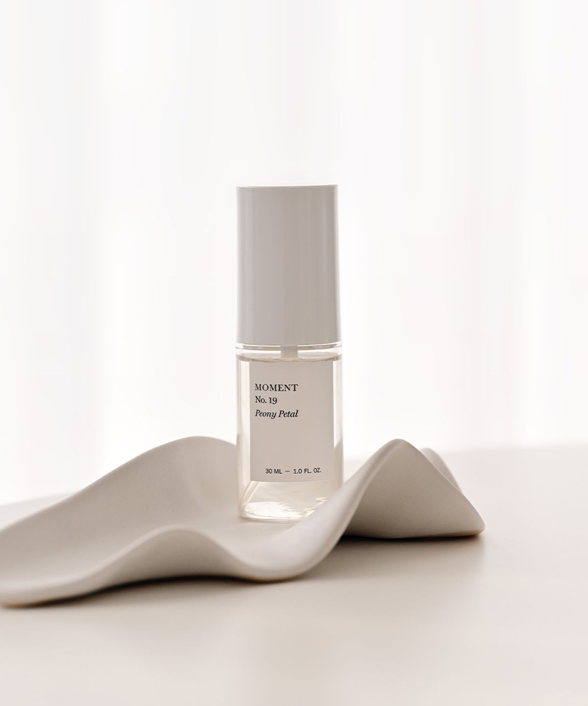 모먼트(MOMENT) [2종 set] 모먼트 멀티퍼퓸 100mL+30mL (섬유향수 룸스프레이 탈취제 3in1)