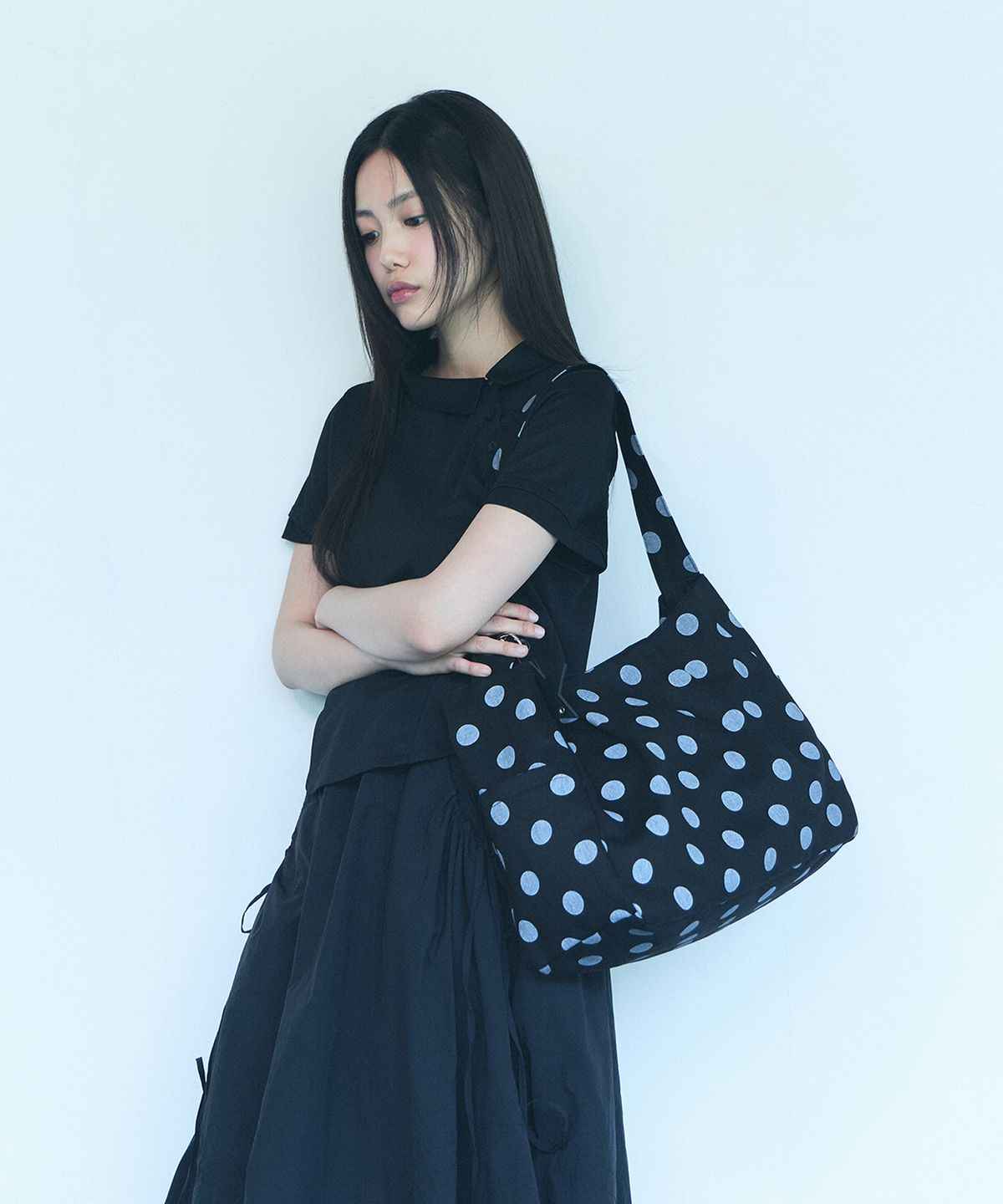 오아트(OART) Dot Pleats Shoulder Bag [BLACK]
