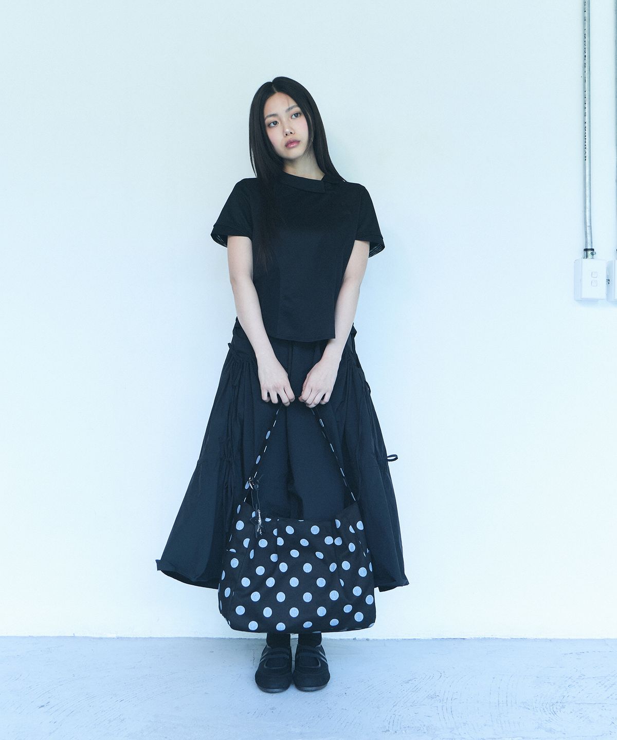오아트(OART) Dot Pleats Shoulder Bag [BLACK]