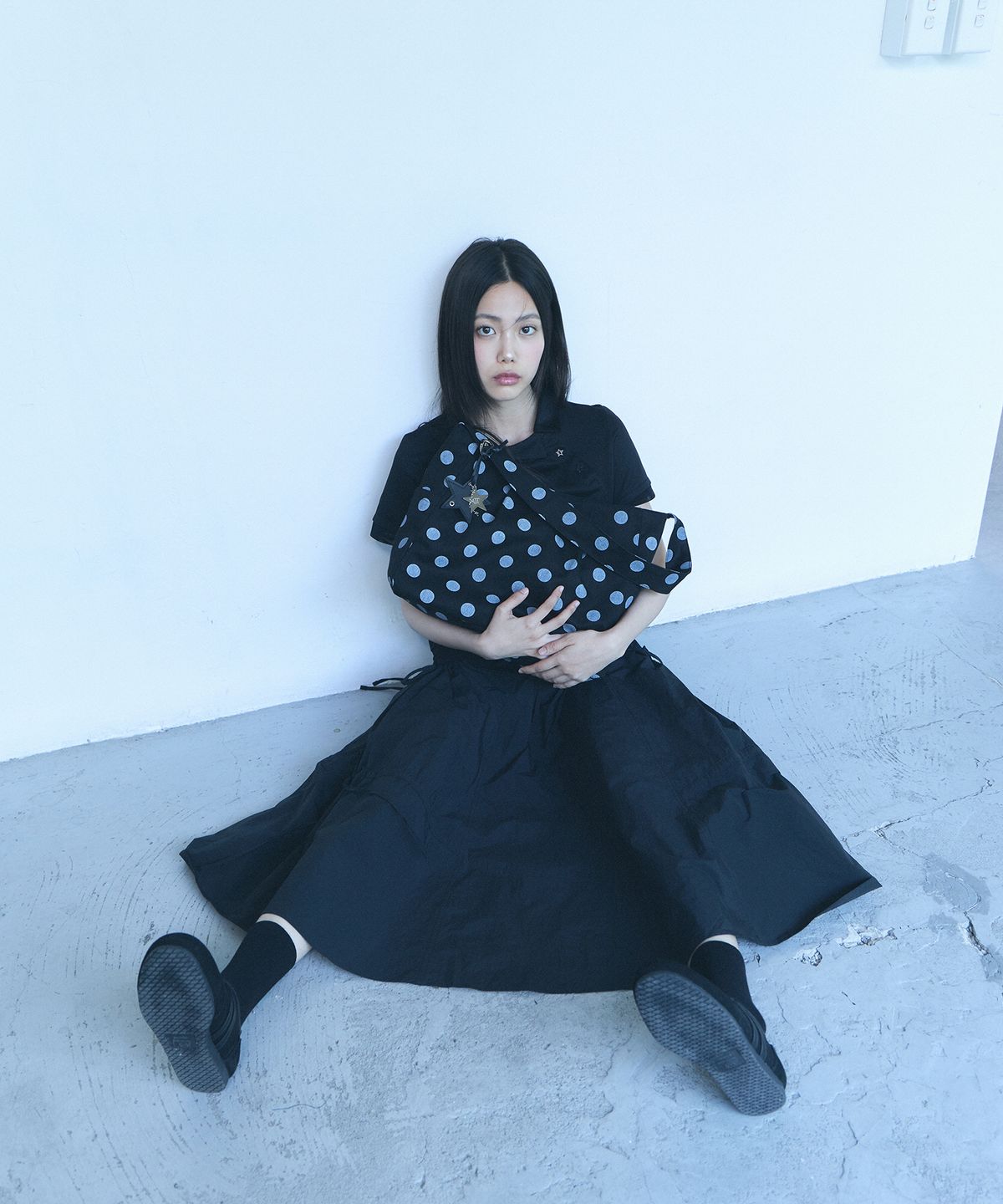 오아트(OART) Dot Pleats Shoulder Bag [BLACK]