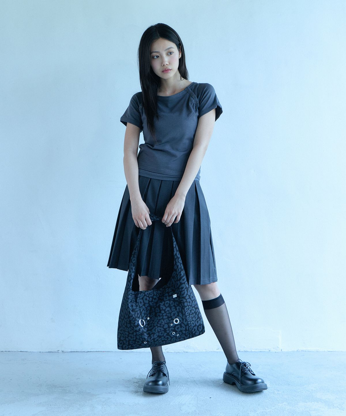 오아트(OART) Eyelet Hobo Bag [BLACK LEOPARD]