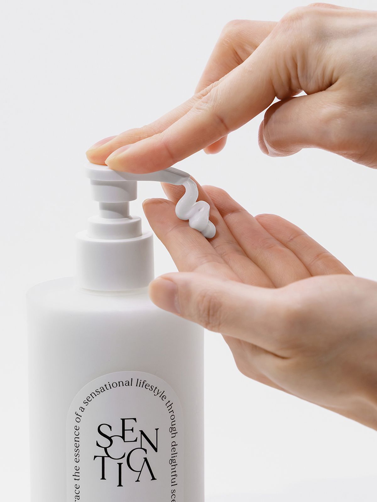 센티카(SCENTICA) 핸드 앤 바디 로션 400ml