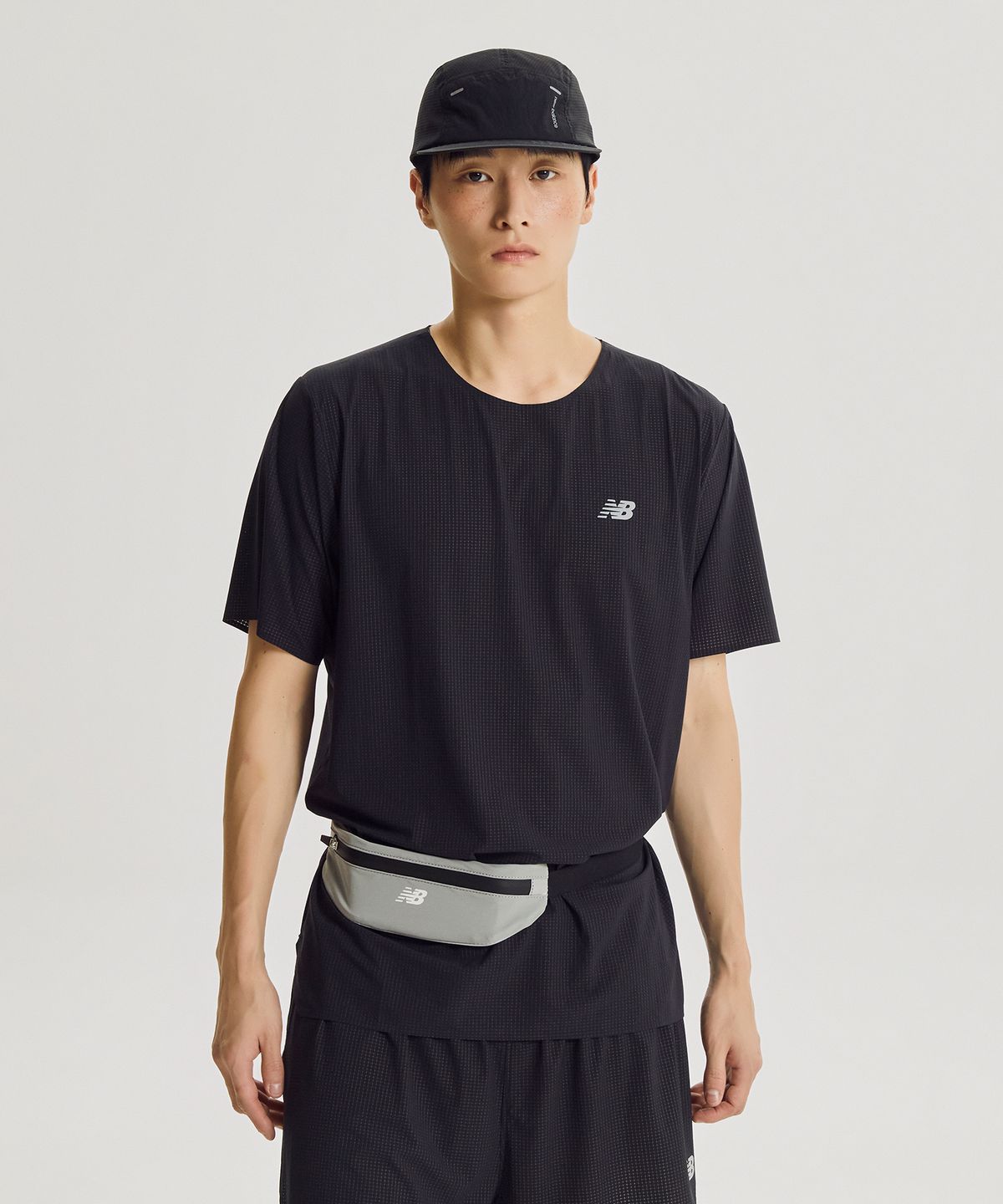 뉴발란스(NEW BALANCE) NBGCGF1191 / PF 스트레치 벨트백 (GRAY)
