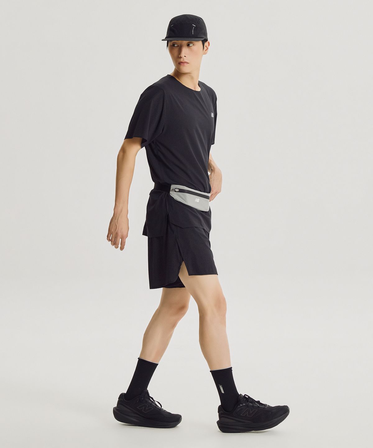 뉴발란스(NEW BALANCE) NBGCGF1191 / PF 스트레치 벨트백 (GRAY)