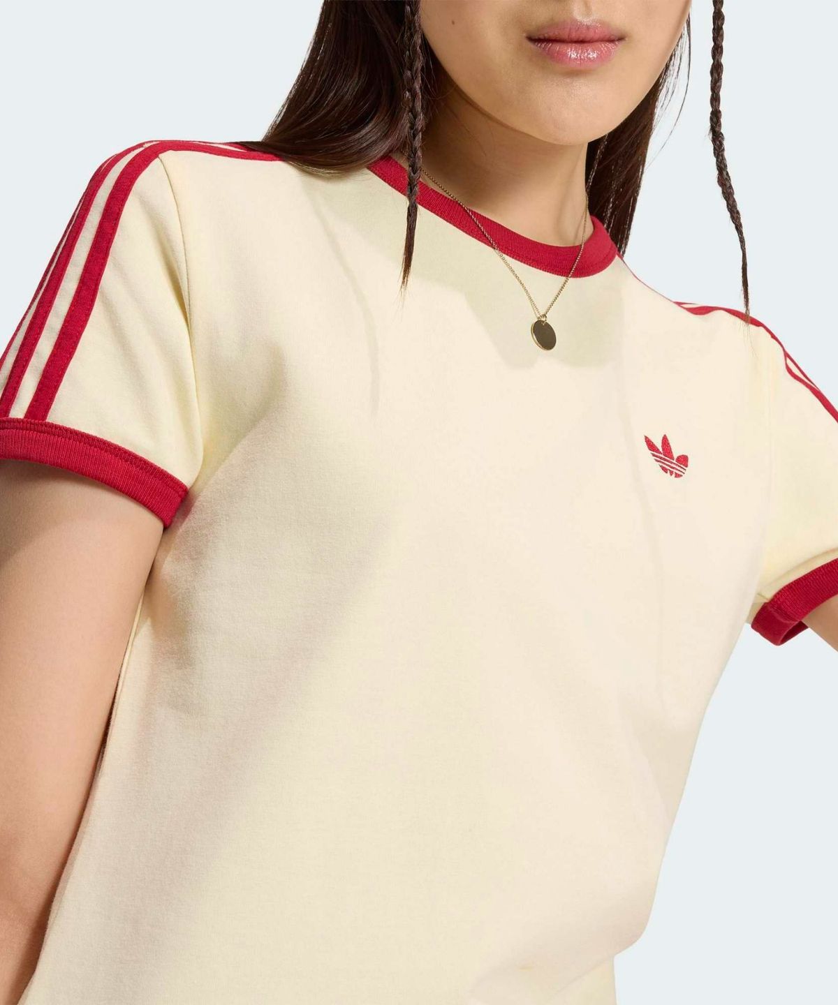 아디다스(ADIDAS) 3-스트라이프 슬림 티셔츠 - 웜바닐라 / KS4780