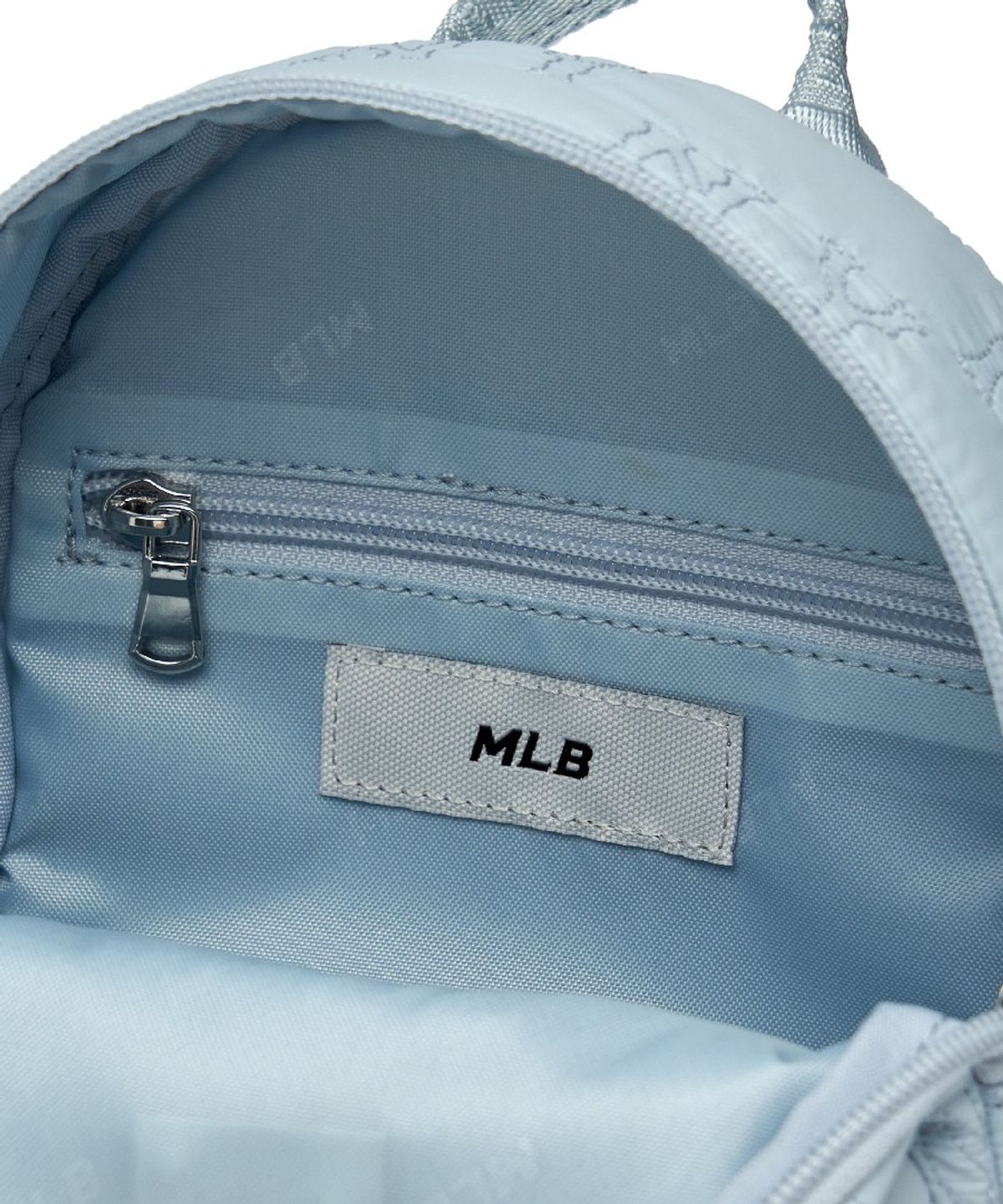 엠엘비 키즈(MLB KIDS) 모노그램 퀼팅 미니 백팩 NY (L.Blue)