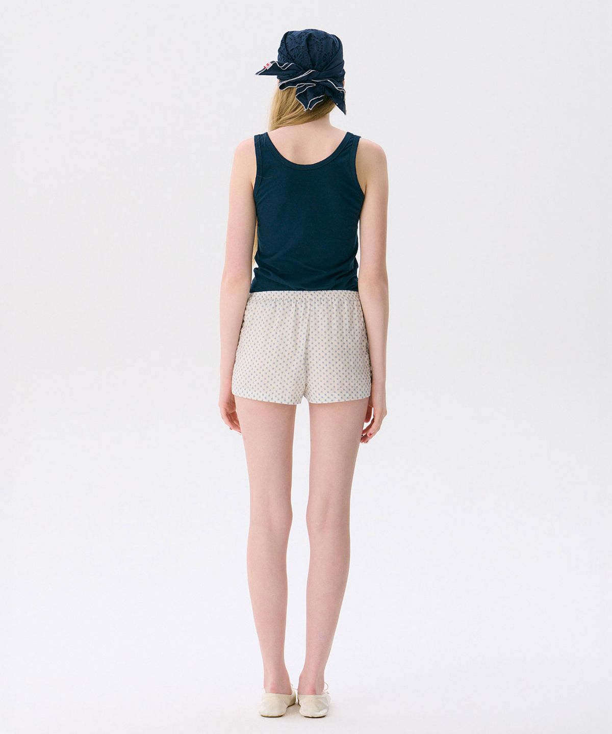 준준스페이스(JUNEJUNE SPACE) Henley Sleeveless Top_Navy(헨리 민소매 탑_네이버)