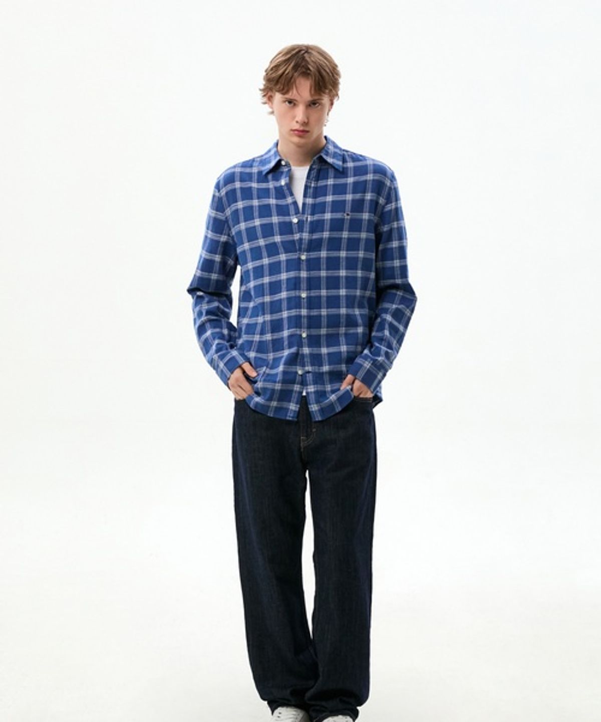 타미진스(TOMMY JEANS) 레귤러 핏 트윌 체크 셔츠 (T32G6WSH41TMT1C6Q)