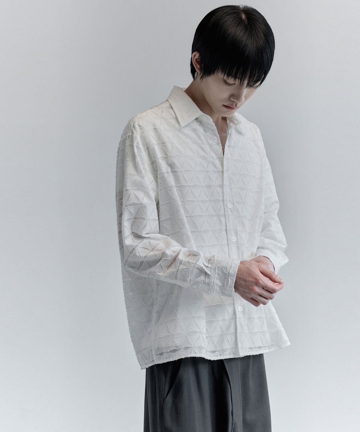 키류(KIRYU) PRISM CUT OFF SHIRT_SPACE WHITE