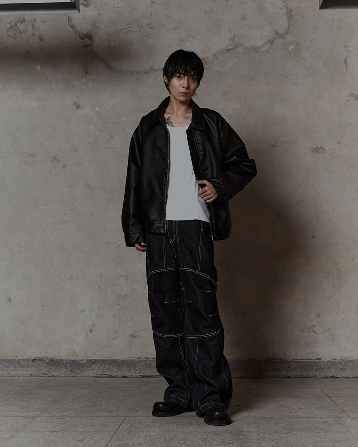 덤(THUMB) Lamb skin Faux Leather jacket (Black)