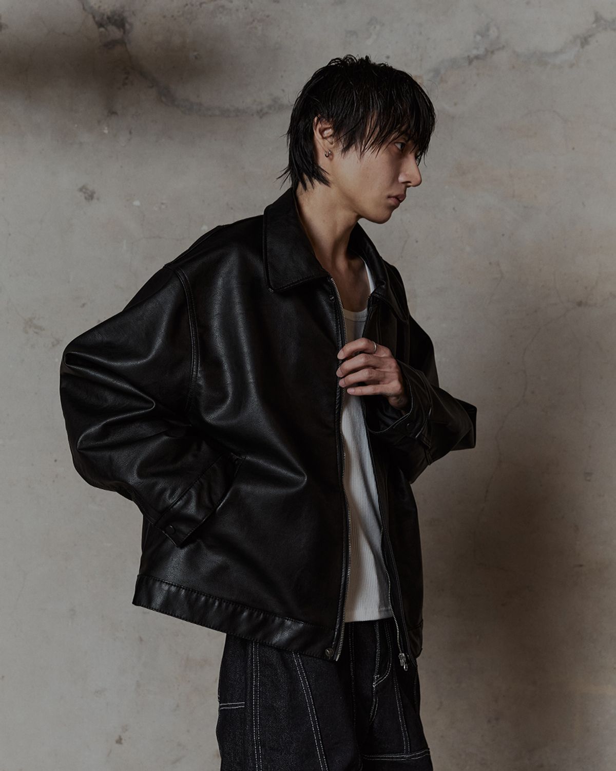 덤(THUMB) Lamb skin Faux Leather jacket (Black)