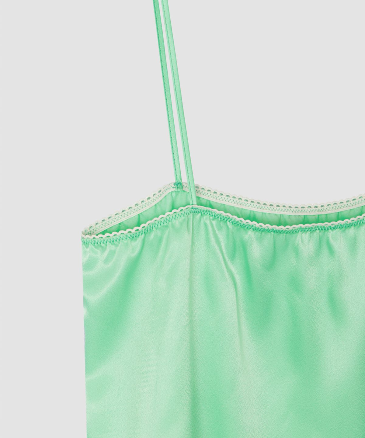 오버듀플레어(OVERDUEFLAIR) SATIN LACE OPS_MINT