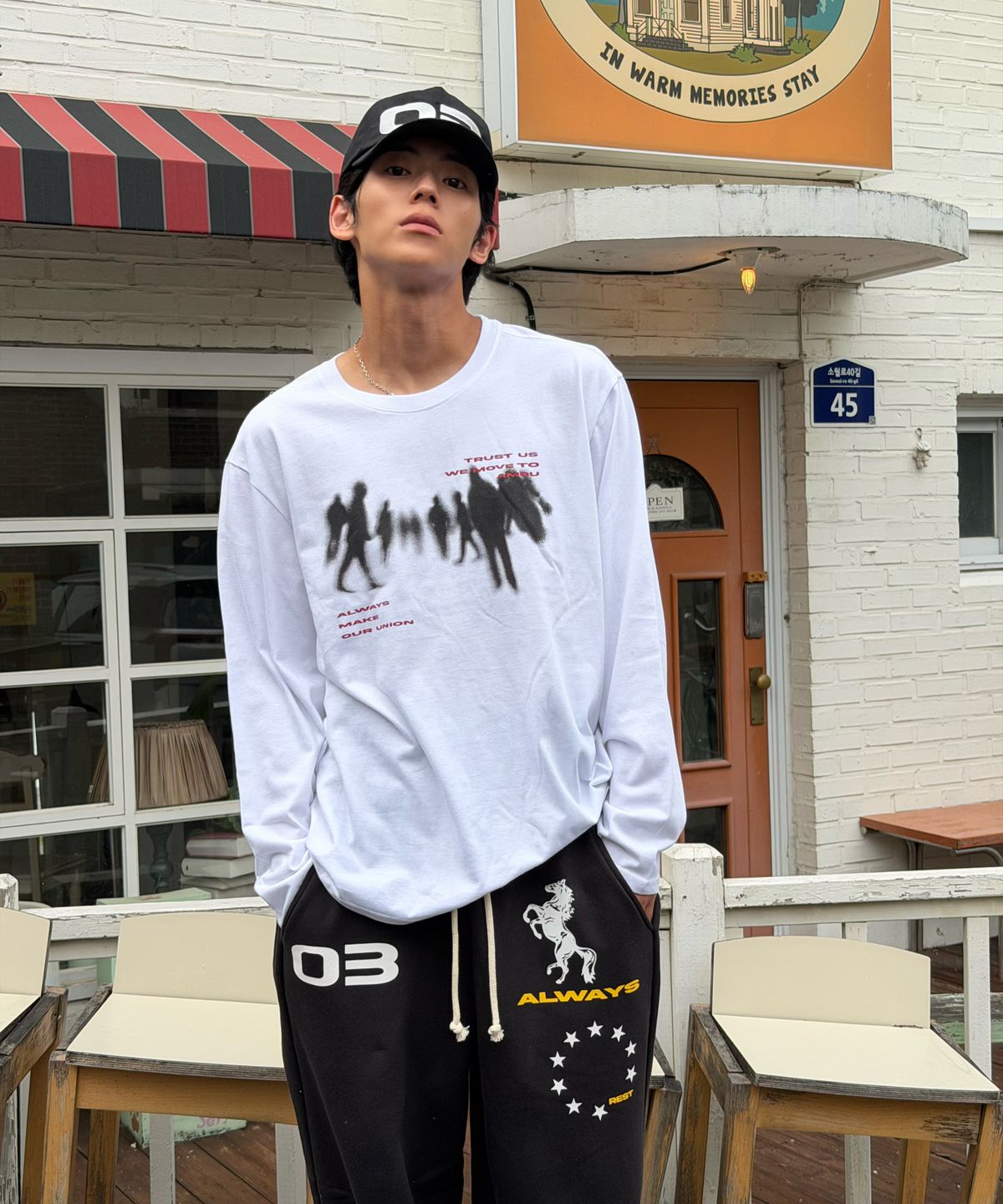 아모우(AMOU) Crowd Long Sleeve WHITE
