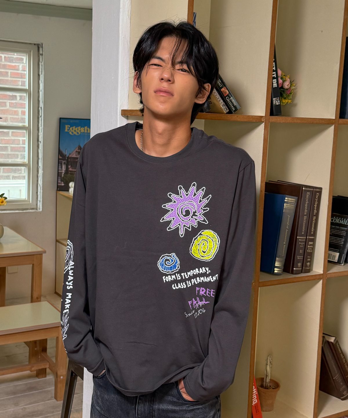 아모우(AMOU) Temporary Long Sleeve CHACOAL GRAY