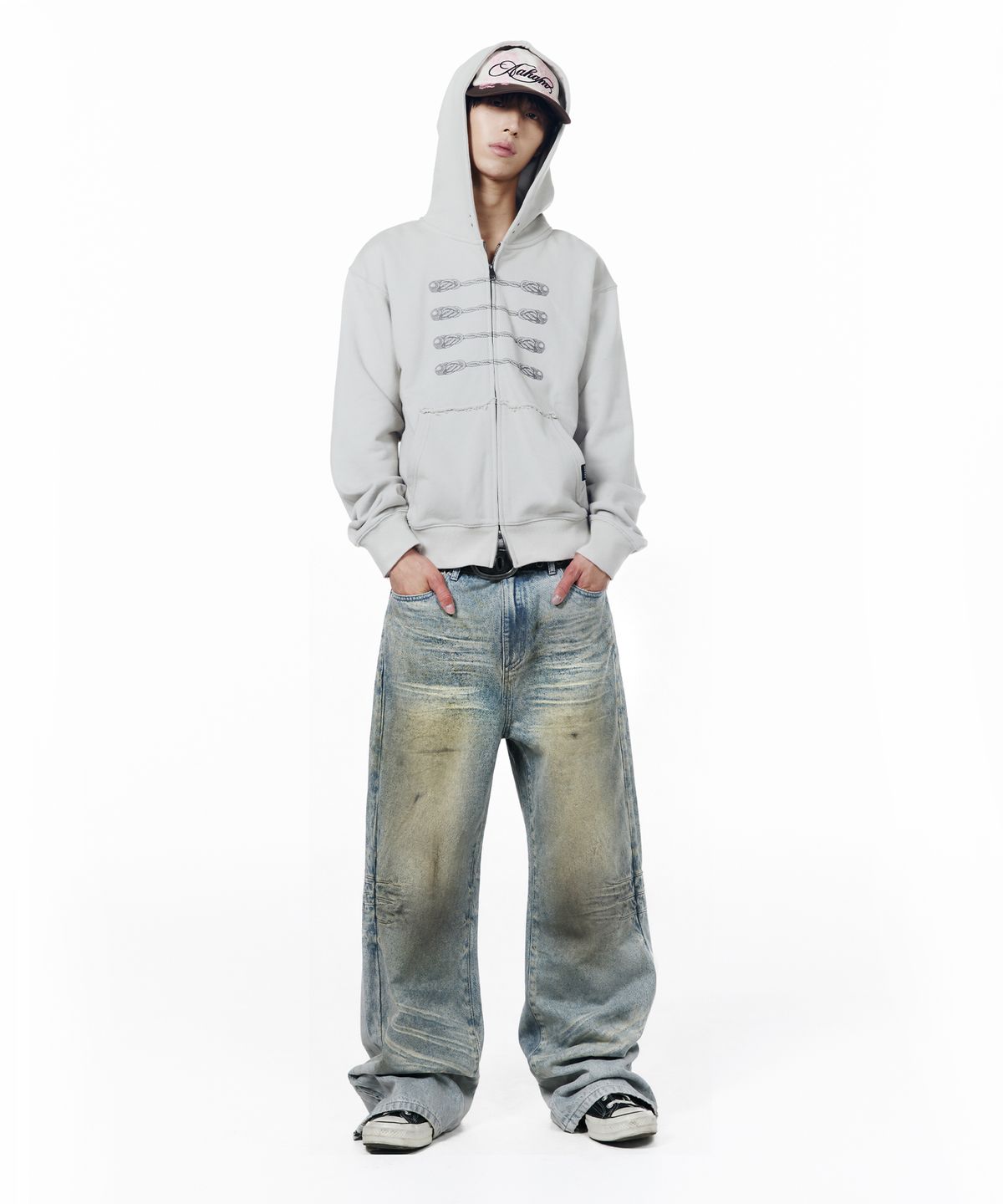 아캄(AAKAM) Washed Zipper Slit Denim Pants (Light Blue)
