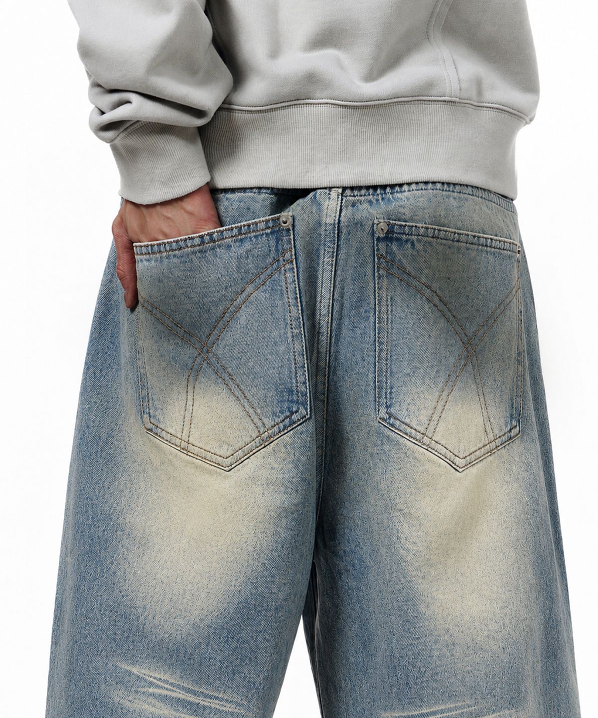 아캄(AAKAM) Washed Zipper Slit Denim Pants (Light Blue)