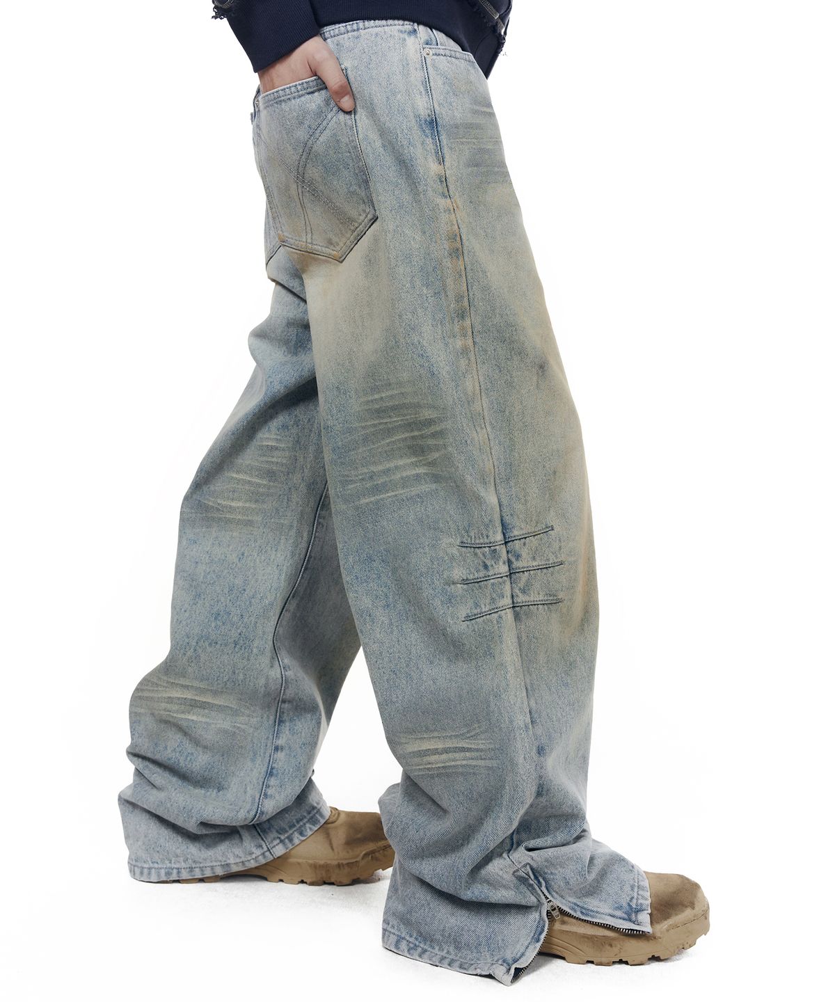 아캄(AAKAM) Washed Zipper Slit Denim Pants (Light Blue)