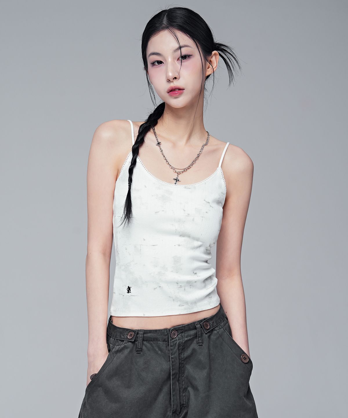 어반드레스(AVANDRESS) 이아 포그 레이스 슬리브리스_2COL