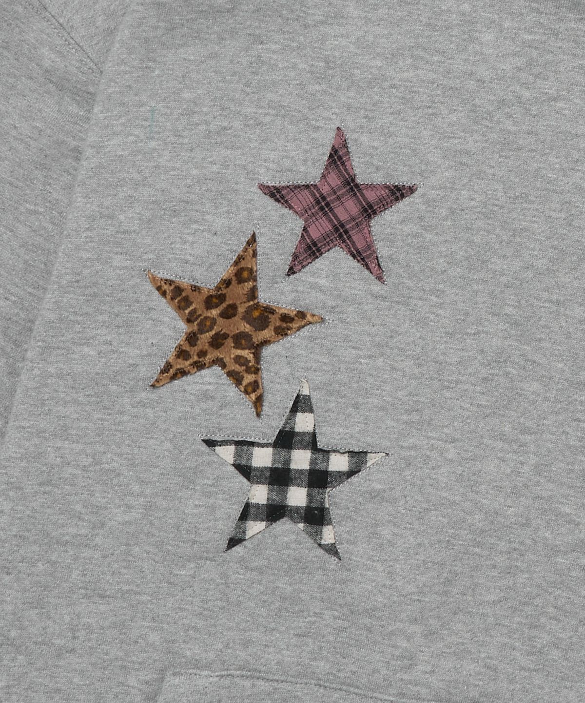 아모우(AMOU) Mix Star Applique Hoodie GRAY