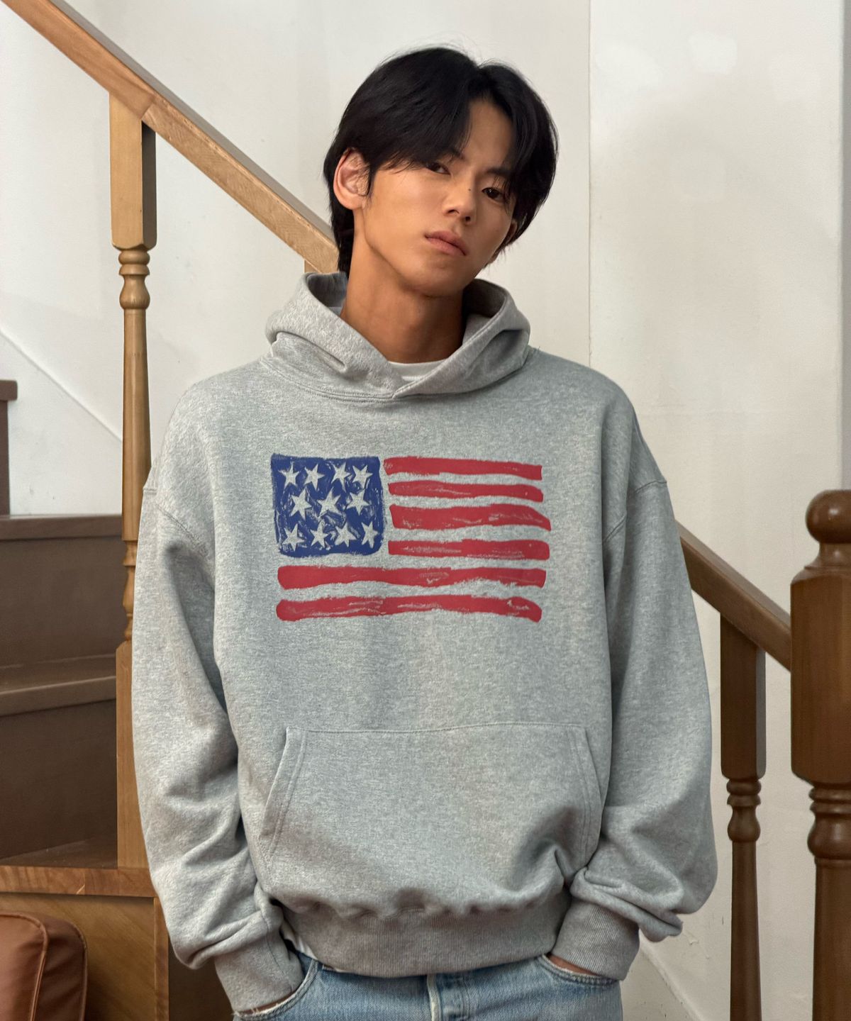 아모우(AMOU) USA Painted Hoodie GRAY