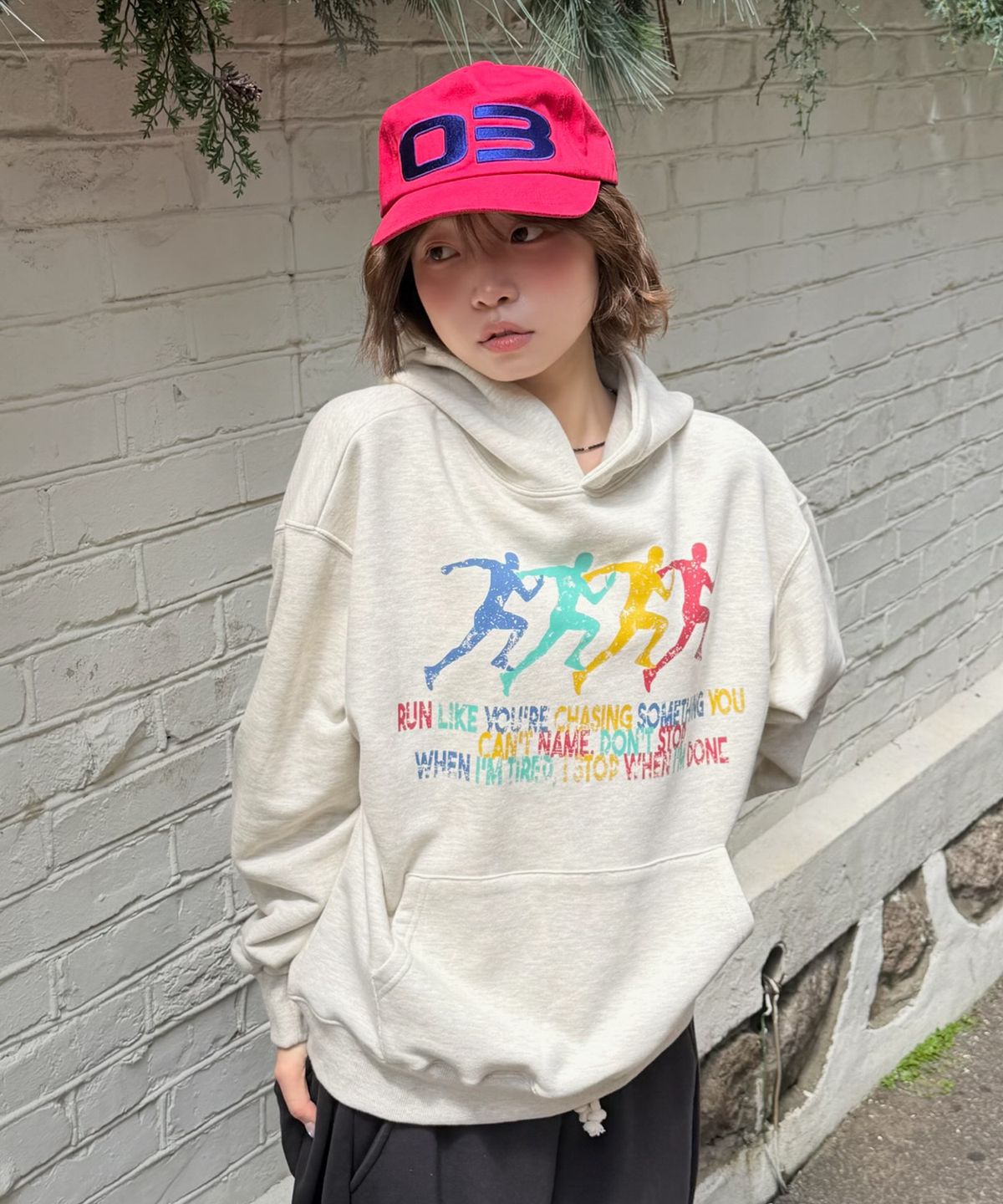 아모우(AMOU) Sprint Hoodie OATMEAL