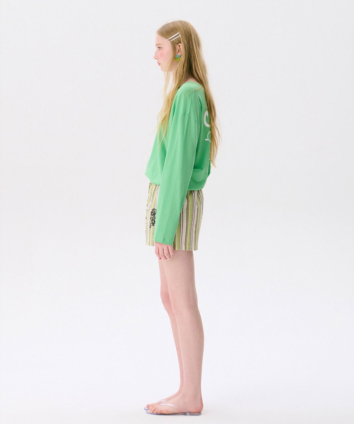 준준스페이스(JUNEJUNE SPACE) Henley Oversized T-shirts_Green(헨리 오버사이즈 티셔츠_그린)