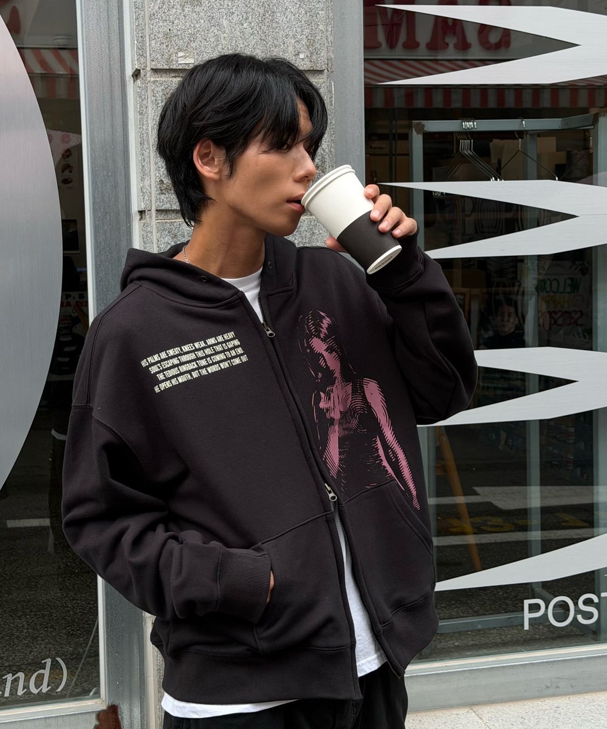 아모우(AMOU) Call back Hoodie Zip-up BLACK