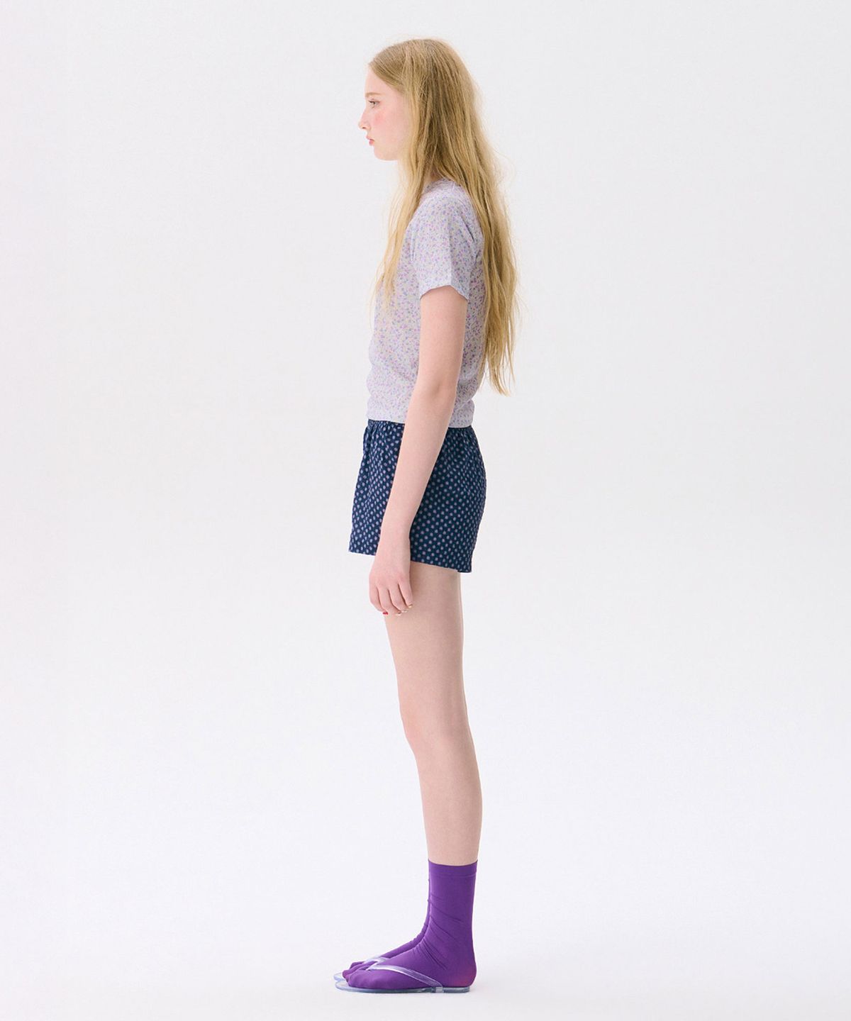 준준스페이스(JUNEJUNE SPACE) Floral Fitted T-shirts_Purple(꽃무늬 슬림핏 티셔츠_퍼플)