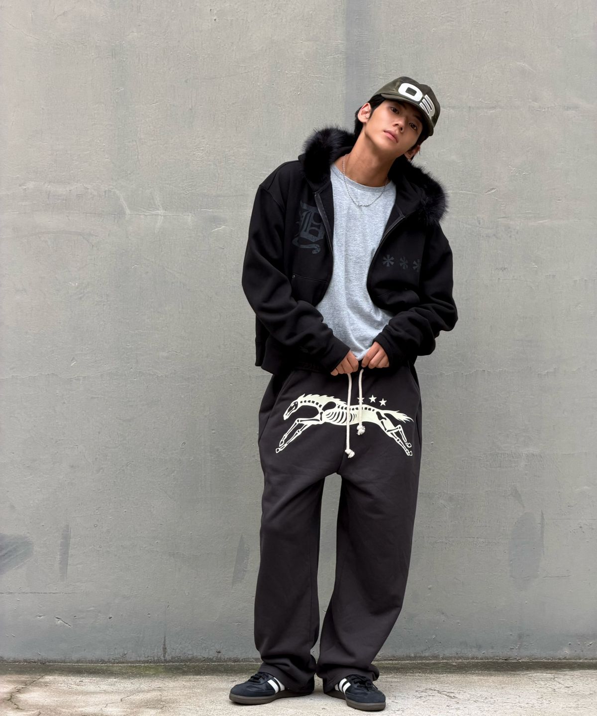 아모우(AMOU) 03 Star Circle 5 Pannel CAP CAMO